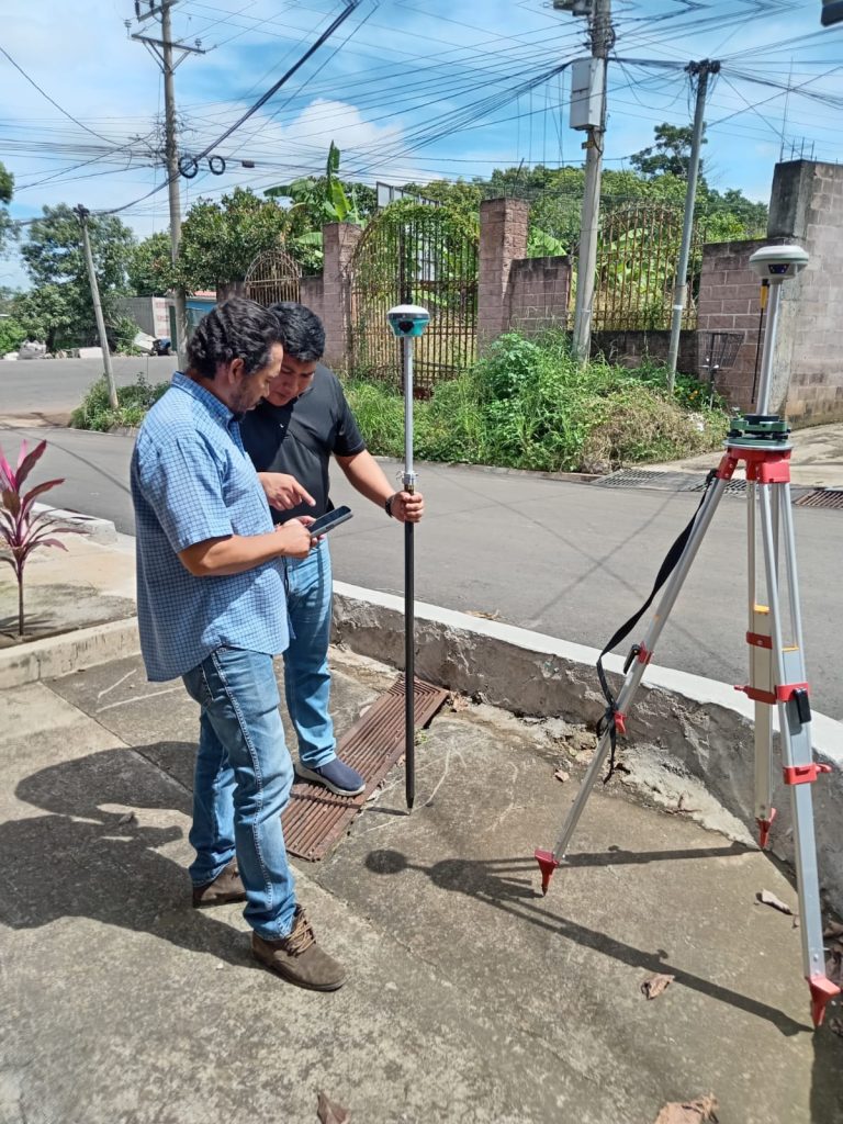 48B29E12-00C5-4CAD-8DEF-0379272BE21E