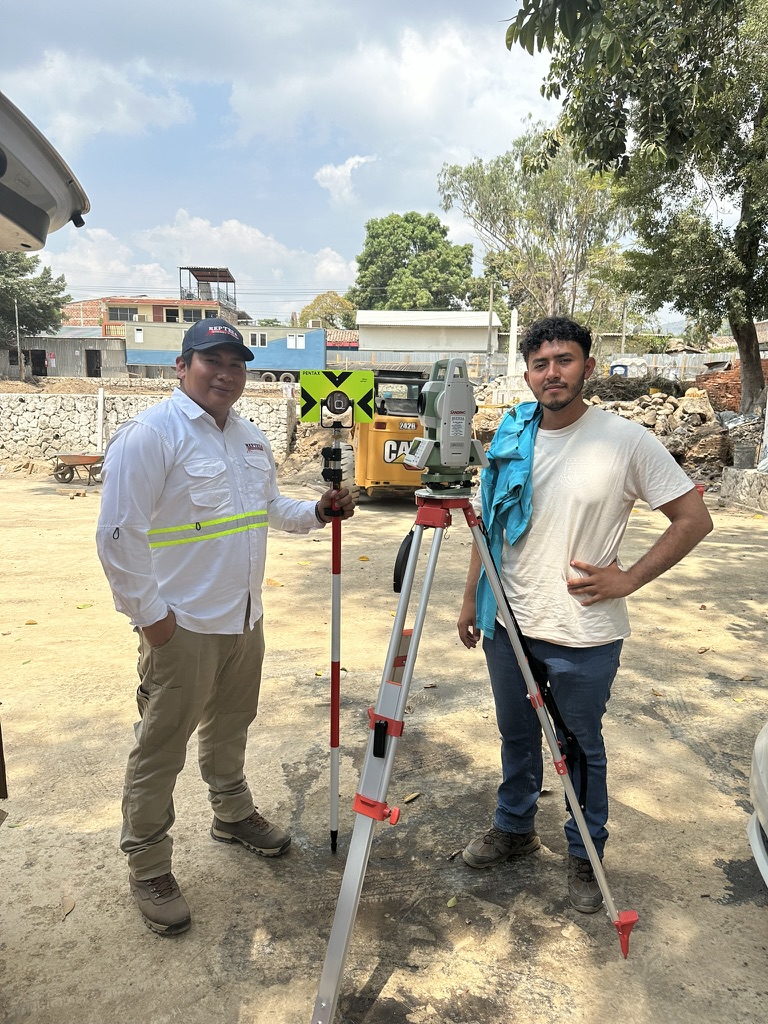 4E4E7F3F-BE03-4747-8461-5B98B6989B98_1_105_c