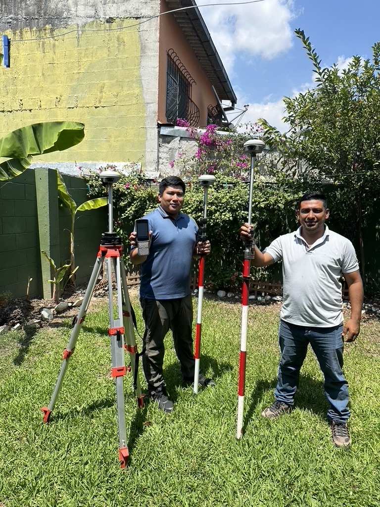 654DAD99-91F8-4B0B-80DE-F3E6AC3853B9_1_105_c